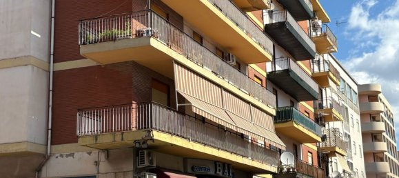 Apartamento de 2 dormitorios en Messina, Italy No. 293939 16