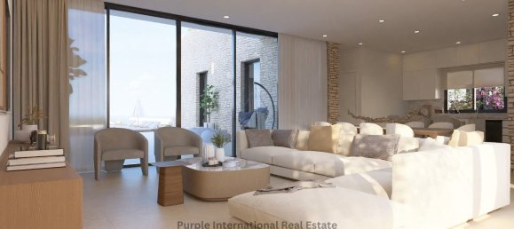 6 bedrooms Villa in Sea Caves, Cyprus No. 17208 9