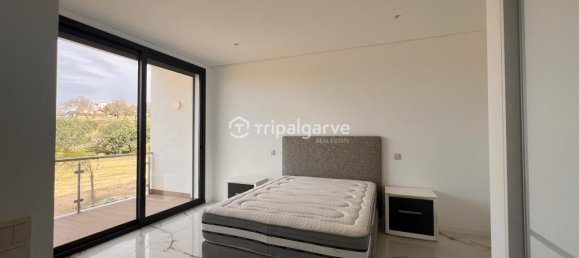 4 Schlafzimmer Villa in Albufeira, Portugal, Nr. 138944 36