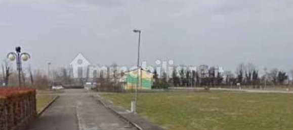 Здание с 1 комнатой в Порденоне, Италия № 295866 8