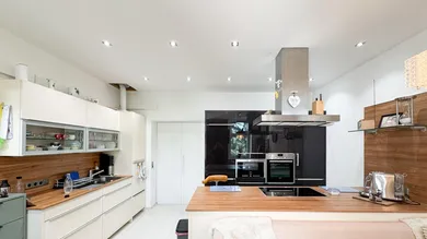 Квартира с 3 комнатами в Вена, Австрия № 149681