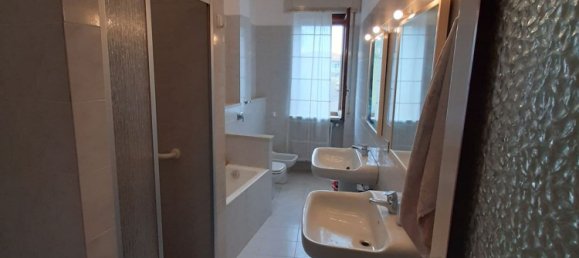 Apartamento de 3 habitaciónes en Vigevano, Italy No. 216753 9