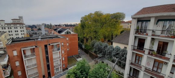 Apartamento de 3 habitaciónes en Vigevano, Italy No. 216753 13