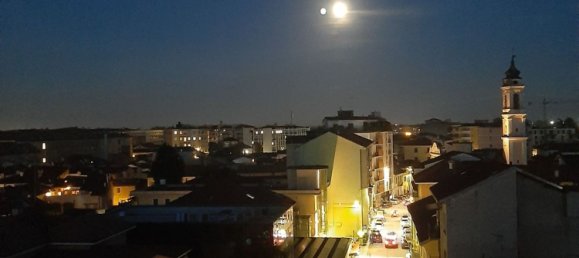 Apartamento de 3 habitaciónes en Vigevano, Italy No. 216753 15