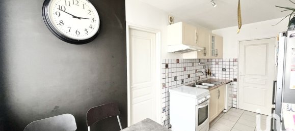 Apartamento de 3 dormitorios en Saint-Etienne, France No. 261427 23