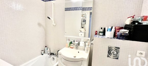 Apartamento de 3 dormitorios en Saint-Etienne, France No. 261427 25