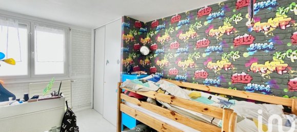 Apartamento de 3 dormitorios en Saint-Etienne, France No. 261427 14