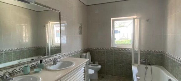 4 Schlafzimmer Villa in Albufeira, Portugal, Nr. 144342 32