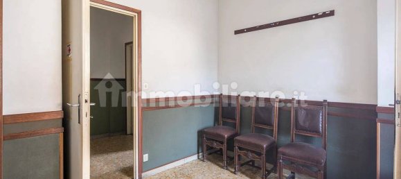 مكتب في Romagnano Sesia, Italy 61متر مربع رقم 210973 7