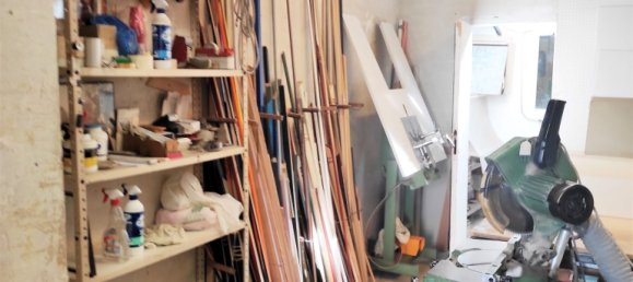 35m² Commercial property in Rome, Italy No. 97539 11