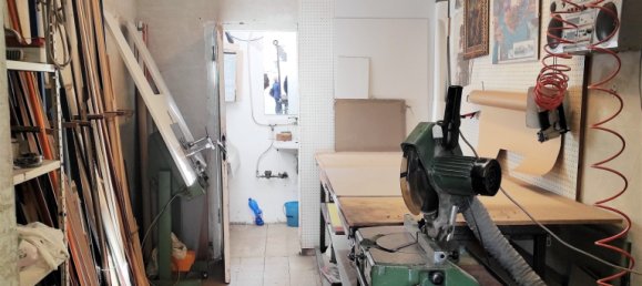 35m² Commercial property in Rome, Italy No. 97539 10