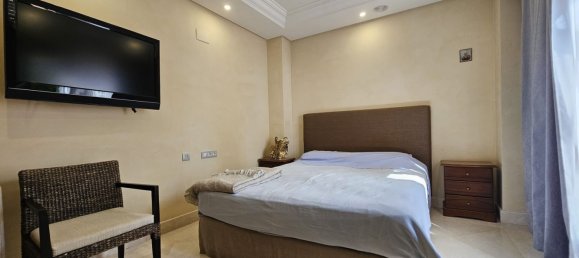 3 bedrooms Apartment in Estepona, Spain No. 135077 11