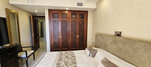 3 bedrooms Apartment in Estepona, Spain No. 135077 9