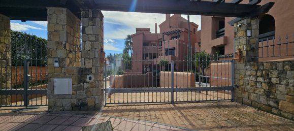 3 bedrooms Apartment in Estepona, Spain No. 135077 24