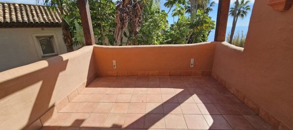 3 bedrooms Apartment in Estepona, Spain No. 135077 14