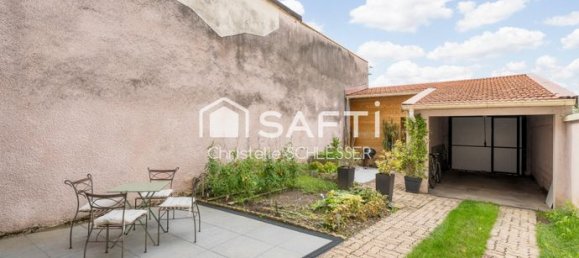 4 bedrooms House in Varangeville, France No. 310083 16