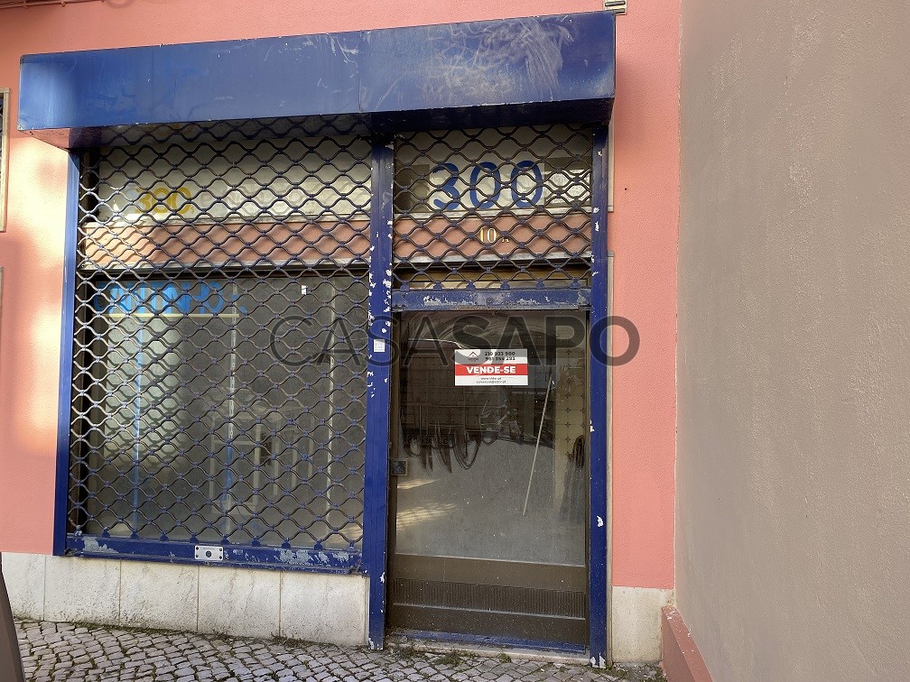55m² Commercial property in Loures, Portugal No. 303997