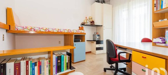 4 bedrooms Villa in Veduggio con Colzano, Italy No. 194778 31