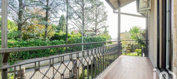 4 bedrooms Villa in Veduggio con Colzano, Italy No. 194778 28