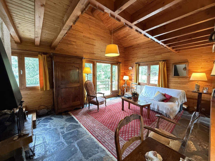 3 bedrooms House in Les Allues, France No. 320350