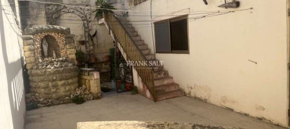 2 غرف نوم طابقين في Birkirkara, Malta رقم 8225 16