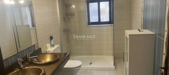 2 غرف نوم طابقين في Birkirkara, Malta رقم 8225 14