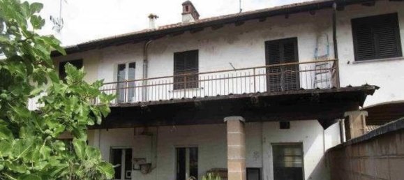 4-Zimmer Haus in Cilavegna, Italy, Nr. 156332 2
