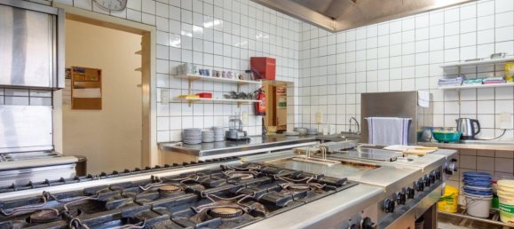 7-Zimmer Cafe / Restaurant in Wesermarsch, Germany, Nr. 269592 12