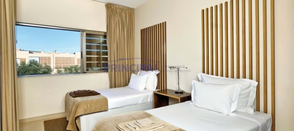 4 غرف نوم فيلا في Guia, Portugal رقم 156949 3