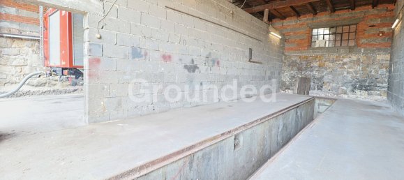 Дом с 6 комнатами в Хасберге, Германия № 140929 16