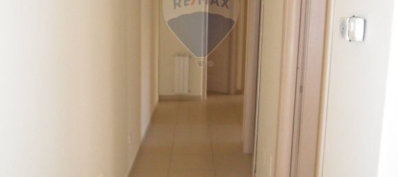 5-Zimmer Büro in Caltanissetta, Italy, Nr. 49108 5