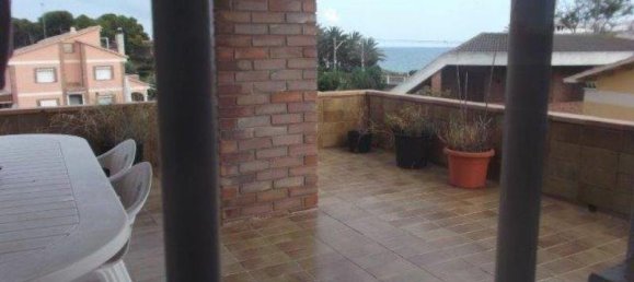 4 bedrooms House in Coma-Ruga, Spain No. 348 7