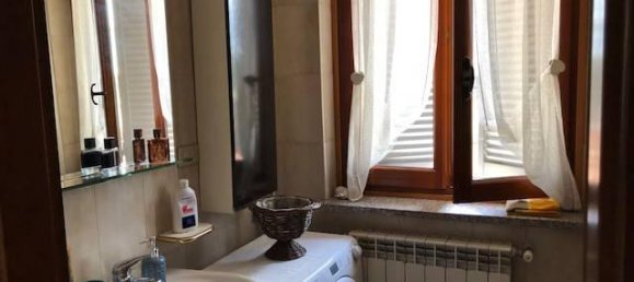 8 rooms House in Quattordio, Italy No. 31930 4