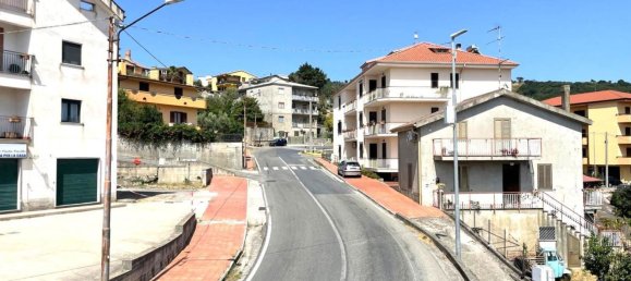 9 rooms House in Marcellinara, Italy No. 281126 29