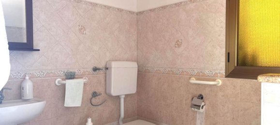 9 rooms House in Marcellinara, Italy No. 281126 24