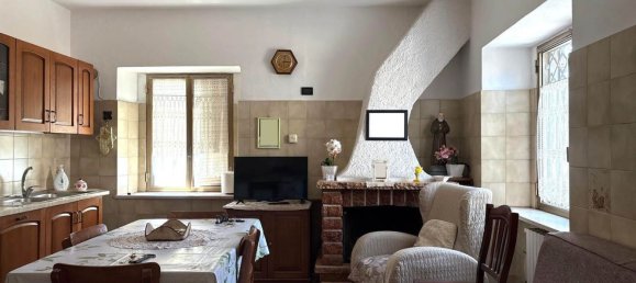 9 rooms House in Marcellinara, Italy No. 281126 7