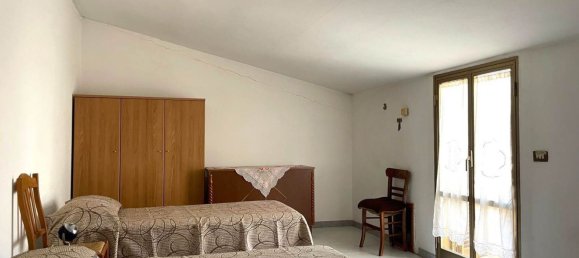 9 rooms House in Marcellinara, Italy No. 281126 39