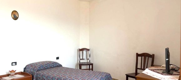 9 rooms House in Marcellinara, Italy No. 281126 13