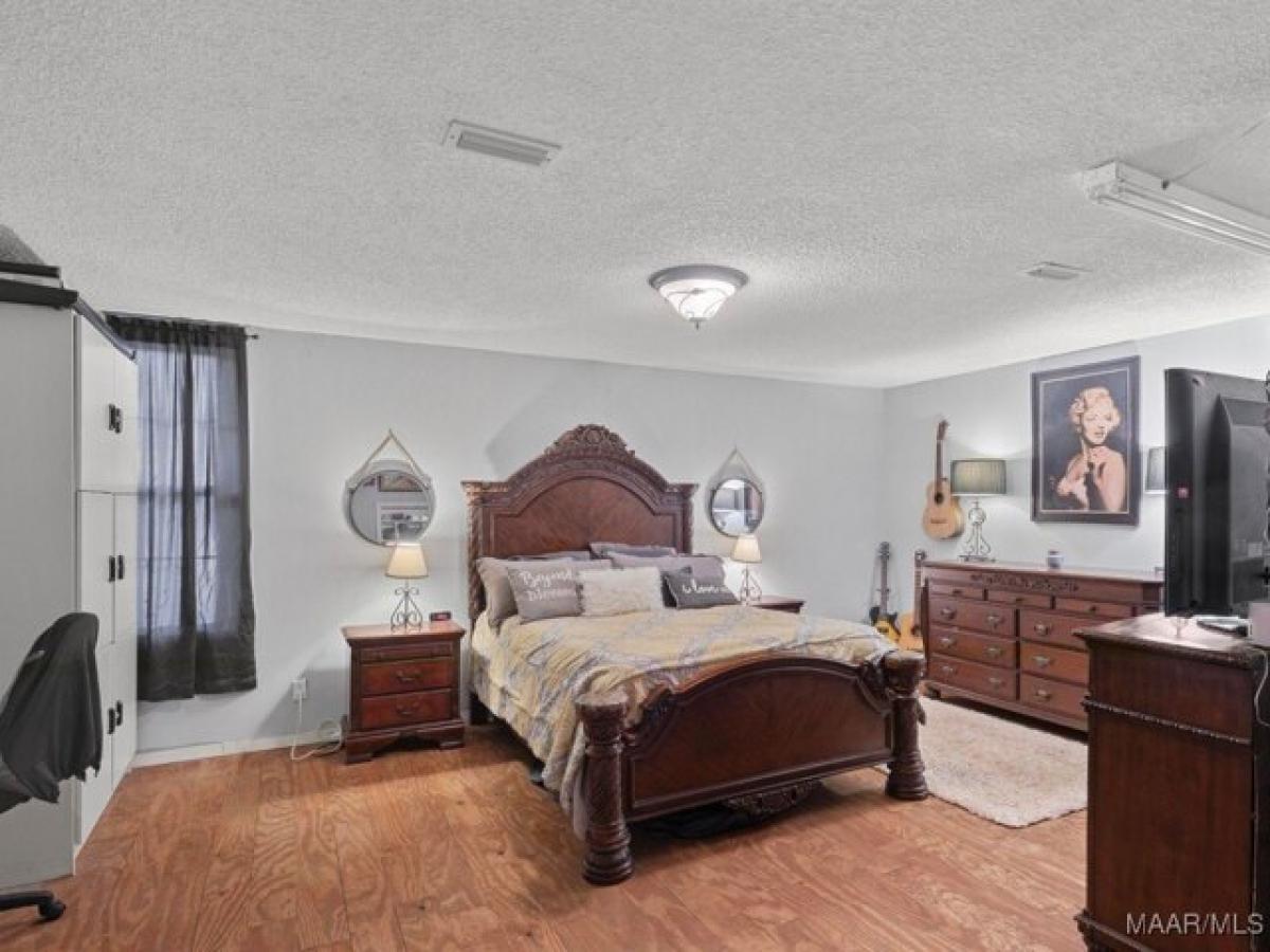 4 bedrooms House in Enterprise, USA No. 384919