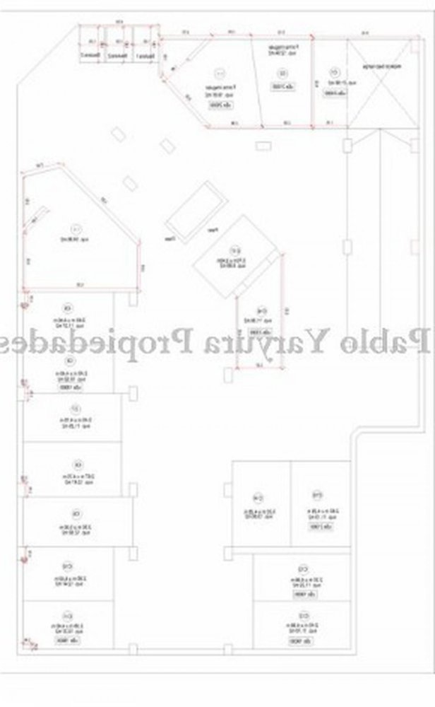  Warehouse in Tres de Febrero, Argentina No. 27992