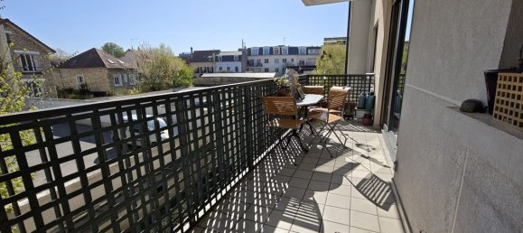 2 Schlafzimmer Wohnung in Montmorency, France, Nr. 325430 10