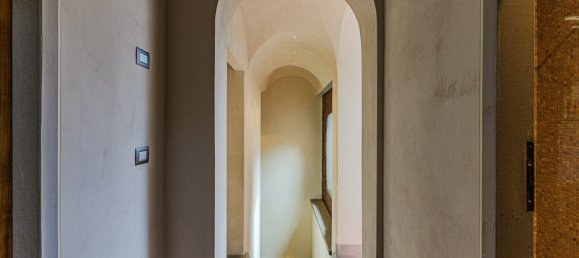 5 bedrooms Villa in Borgo San Lorenzo, Italy No. 264801 20