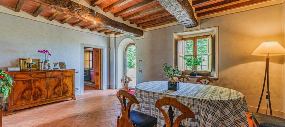 5 bedrooms Villa in Borgo San Lorenzo, Italy No. 264801 7