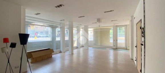 4-Zimmer Gewerbliche Immobilie in Nave, Italy, Nr. 72415 20