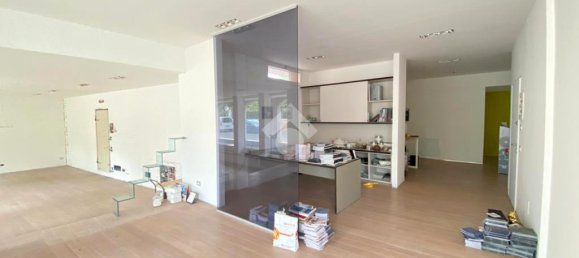 4-Zimmer Gewerbliche Immobilie in Nave, Italy, Nr. 72415 4