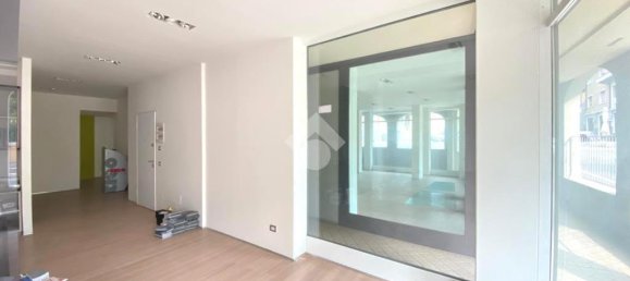 4-Zimmer Gewerbliche Immobilie in Nave, Italy, Nr. 72415 7