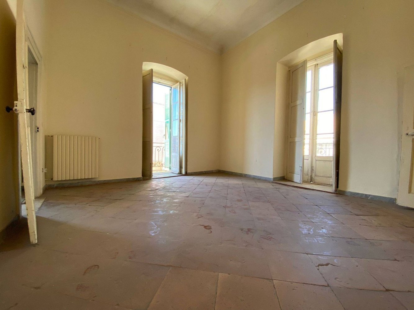 3 rooms Apartment in Barletta, Italy No. 20512