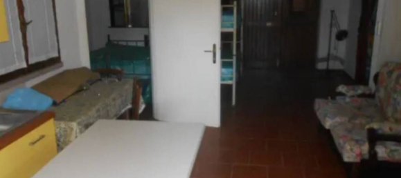 4 rooms Apartment in Rosignano Marittimo, Italy No. 40007 4