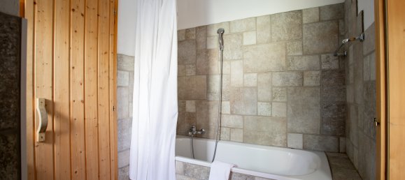 5 bedrooms House in Riddes, Switzerland No. 314 25