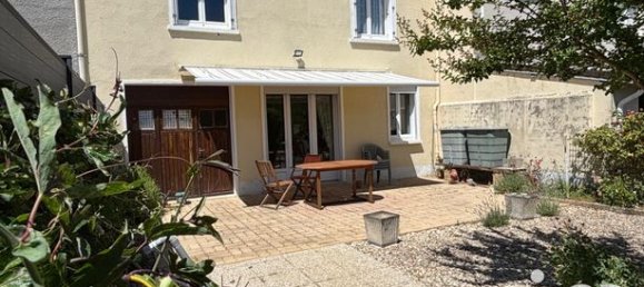 4 bedrooms House in Chateauroux, France No. 303144 2